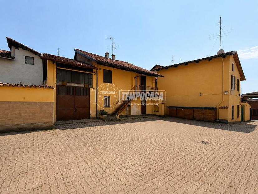Casa indipendente in Via dei Conciatori, Biella — foto 3 di 5