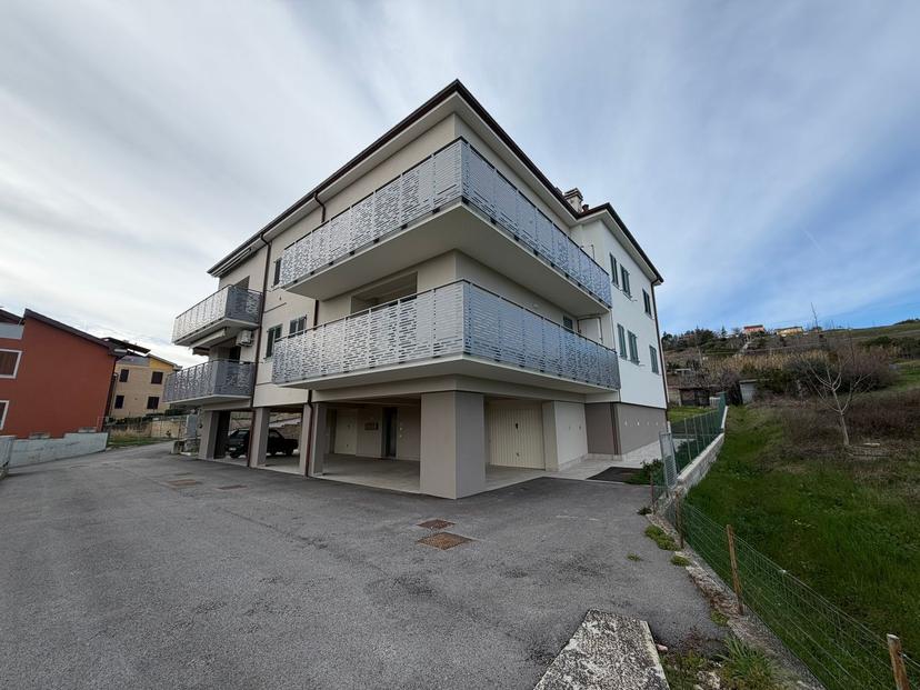 Appartamento in Adino Barcarelli 6, Tolentino — foto 3 di 5
