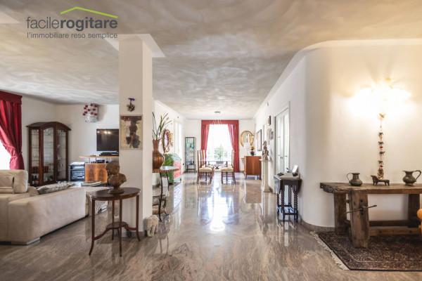 Villa in Via Paganini, Cattolica