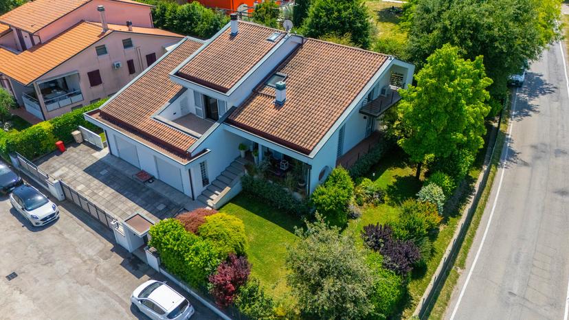 Villa unifamiliare, Forlì — foto 5 di 5