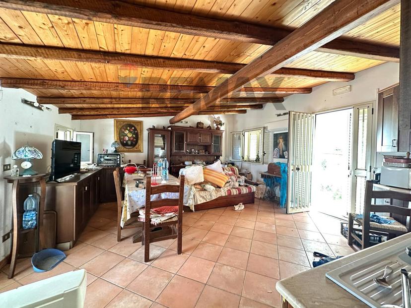 Casa indipendente in Via Arnaldo Casalini, Centuripe — foto 2 di 5
