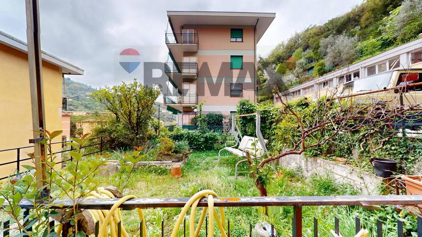 Trilocale in Via dei Fieschi 87, Recco — foto 2 di 5