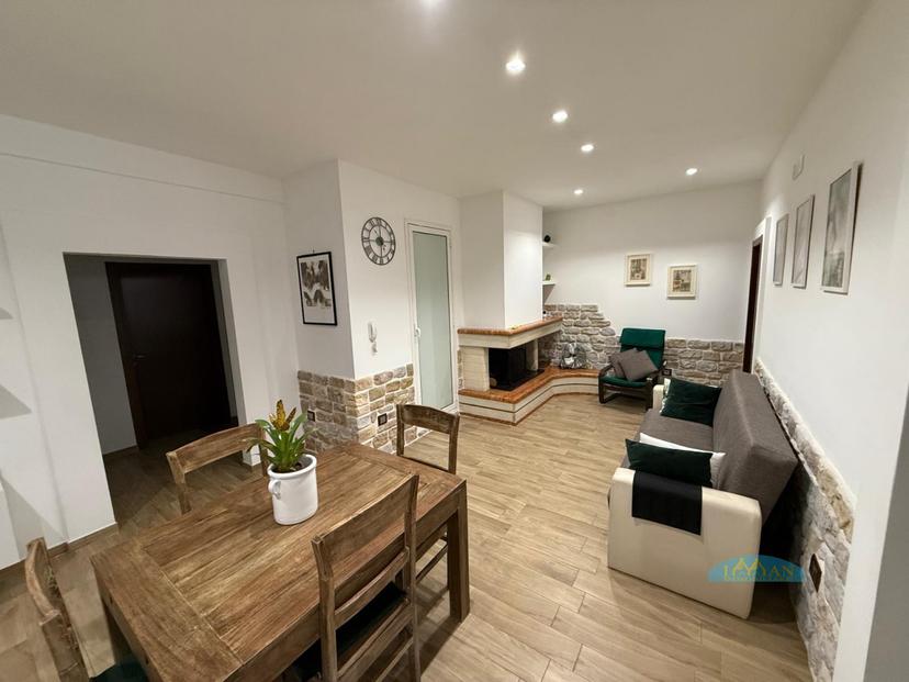 Appartamento in Via Virgilio, Villa Castelli — foto 2 di 5
