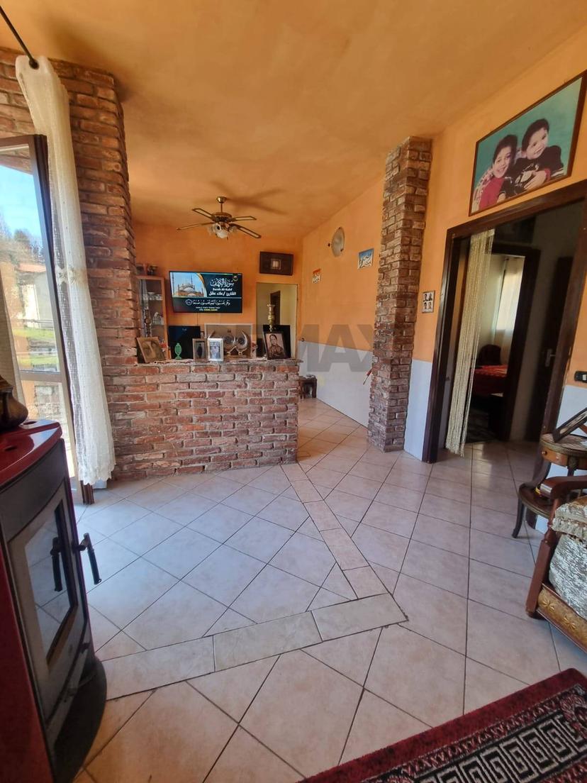 Casa indipendente in Via Mazzini 5, Mesenzana — foto 3 di 5