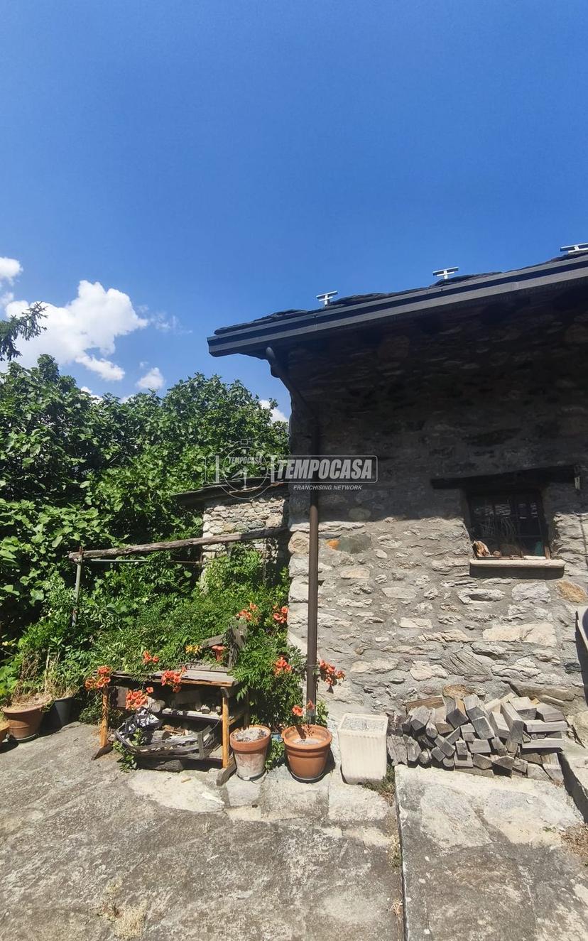 Bilocale in Frazione Montat 2, Montjovet