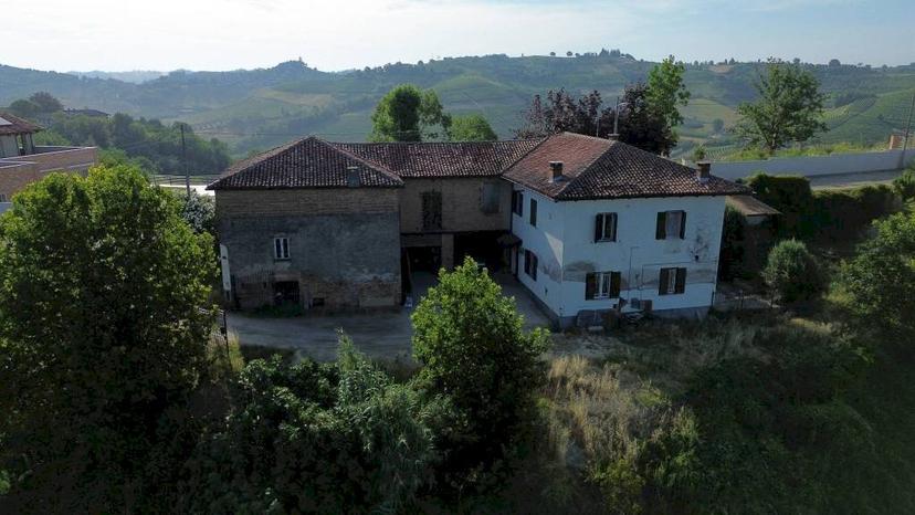 Rustico in Via Bricco Monti, Montegrosso d'Asti — foto 2 di 5