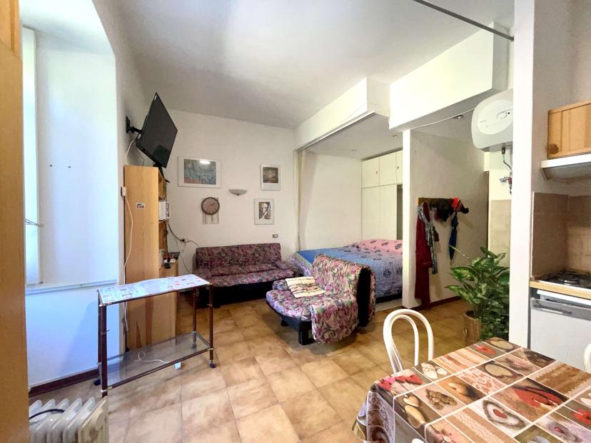 Monolocale, Premia — foto 3 di 5