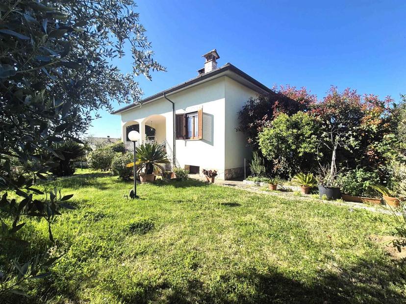 Villa in Via Polledrara, Fara in Sabina — foto 4 di 5