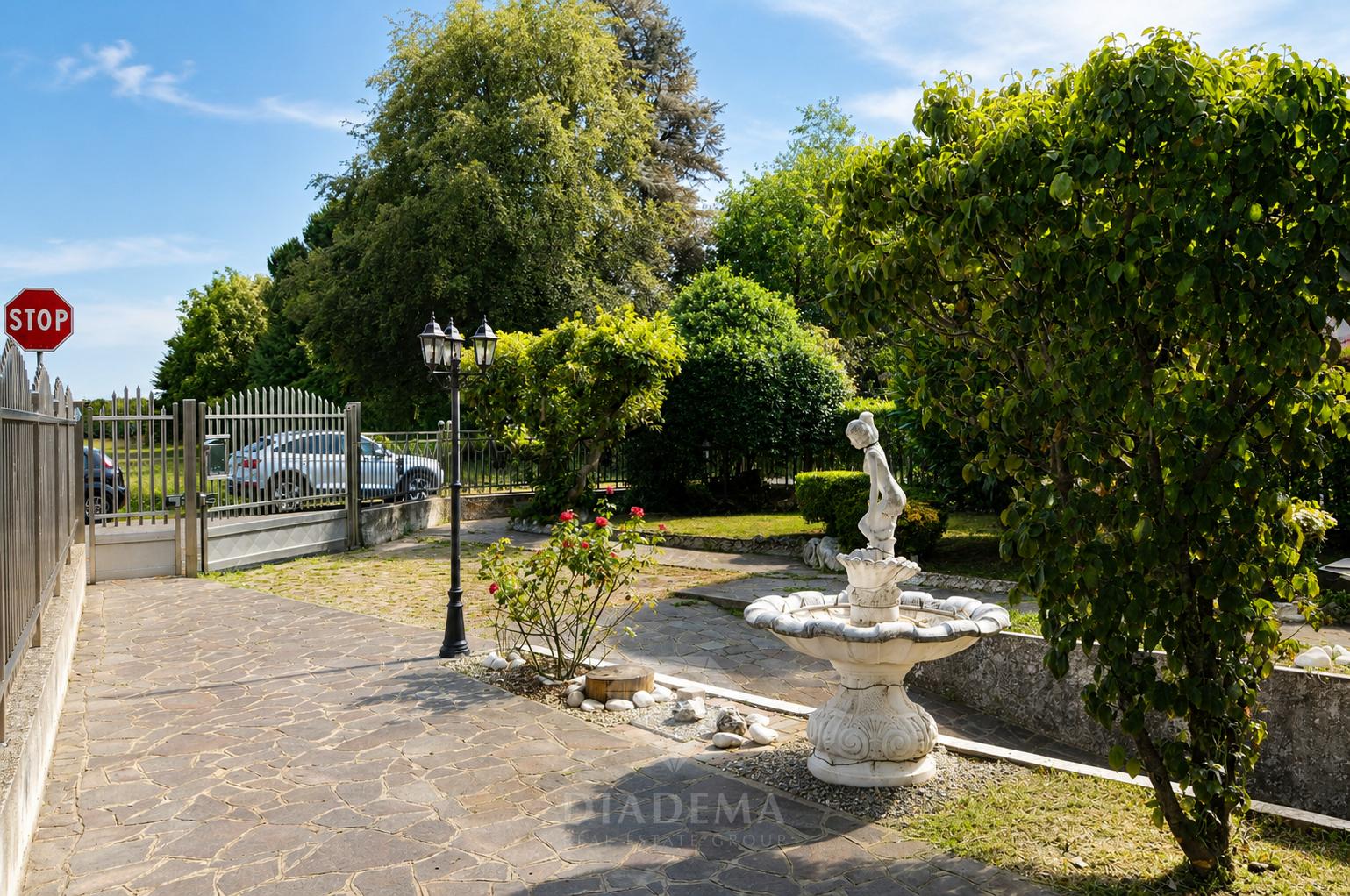 Casa indipendente in Via Mercadante 12, Fagnano Olona