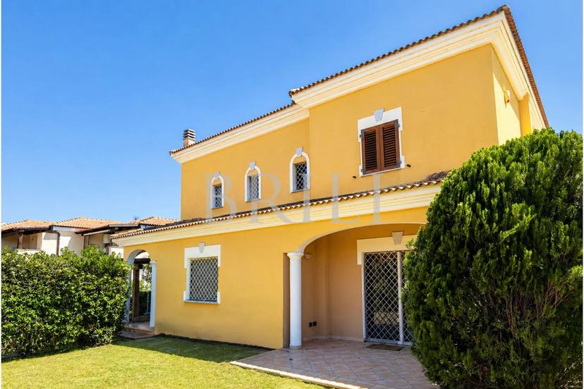 Casa indipendente in Via Eugenio Montale N. 43 Olbia, Olbia — foto 2 di 5