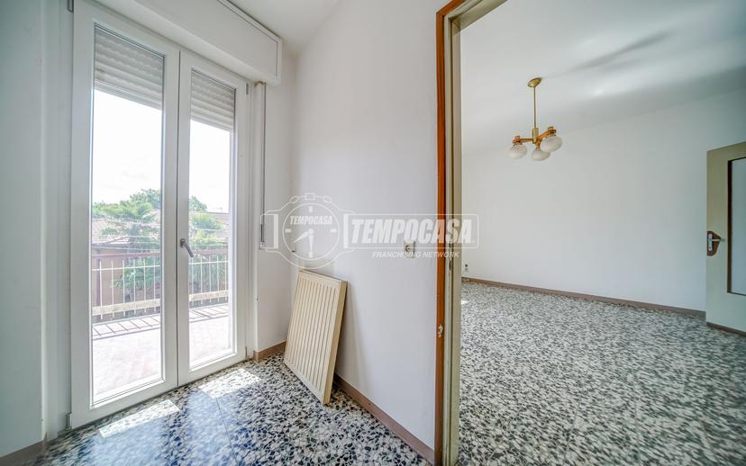 Trilocale in Via Aldo Moro 6, Biandronno — foto 2 di 5