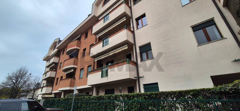 Trilocale in Via Zaroli 29, Legnano — foto 3 di 5