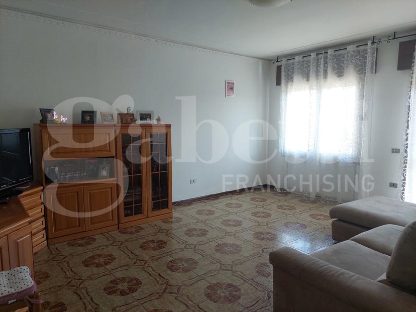 Casa indipendente, Porto Viro — foto 3 di 5