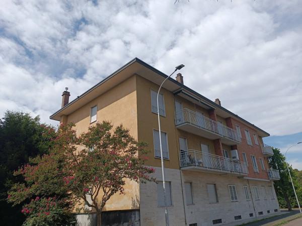 Trilocale in Via Vercelli 4, Cerro Maggiore — foto 3 di 5