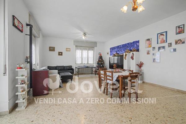Terratetto unifamiliare in Via Vittorio Emanuele II 4, Valera Fratta — foto 2 di 5