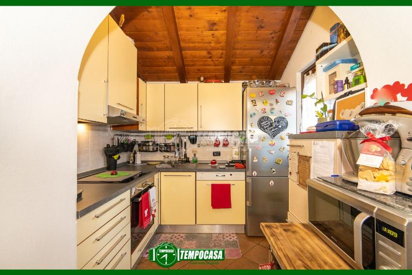 Bilocale in Via Luigi Besana 14, Cavenago di Brianza — foto 3 di 5