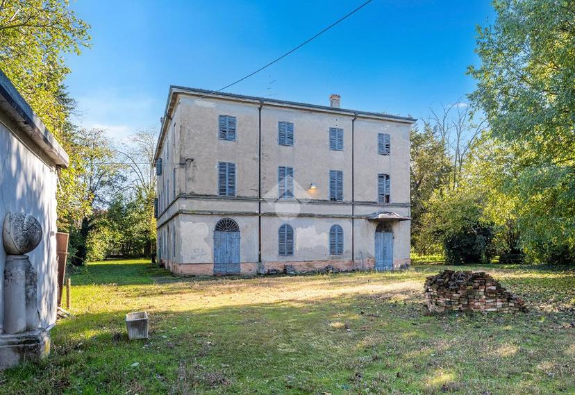 Villa in Via Val d'Enza 1, Sant'Ilario d'Enza — foto 2 di 5