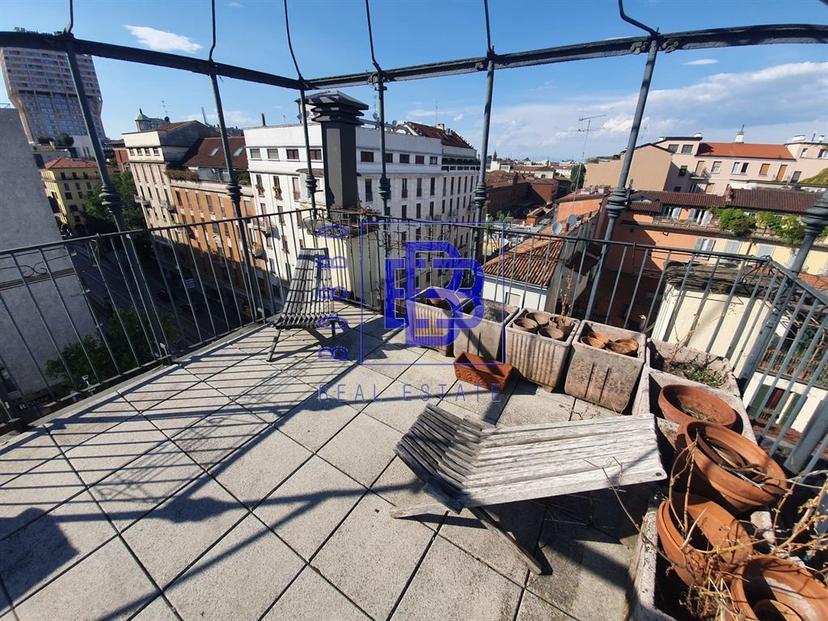 Trilocale in Via San Calimero 3, Milano