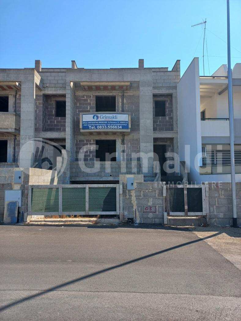 Villa a schiera in Via Giovanni Falcone 10, Ugento — foto 4 di 5