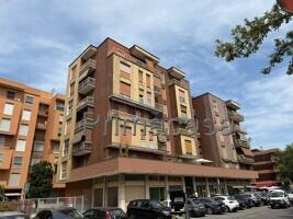 Trilocale in Via San Rocco 32, Monza — foto 4 di 5