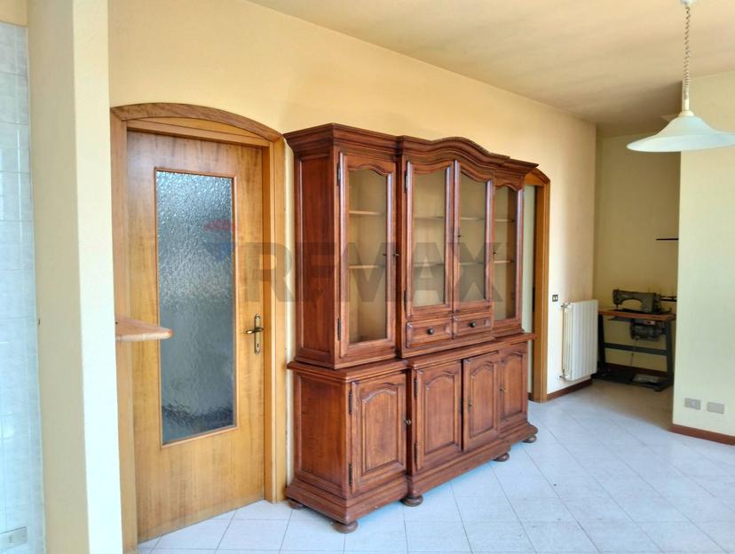 Quadrilocale in Piazza Parrocchiale 15, Galliate Lombardo — foto 4 di 5