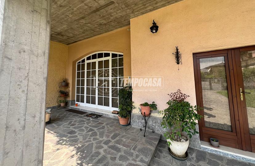 Villa a schiera in Via XXV Aprile 31, Capriolo — foto 2 di 5