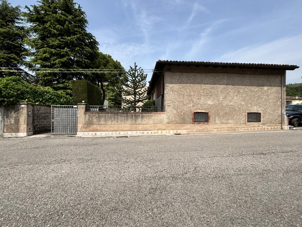 Casa indipendente in Via Borgetti, 5, Tregnago