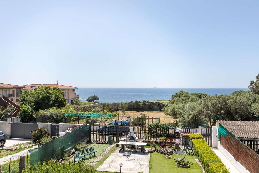 Villa bifamiliare in Via d'Elba 1000, Quartu Sant'Elena — foto 3 di 5