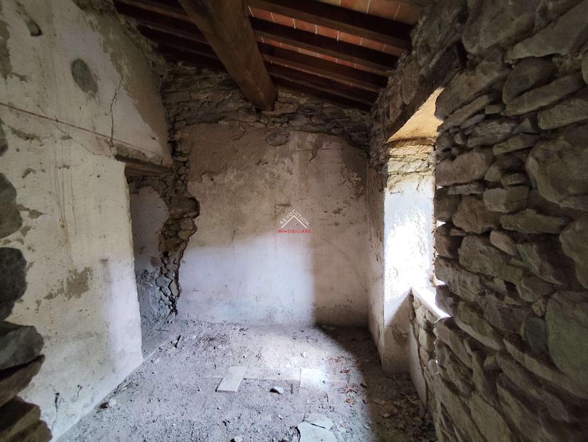 Rustico in Valsavignone - Ville di Roti, Pieve Santo Stefano — foto 3 di 5