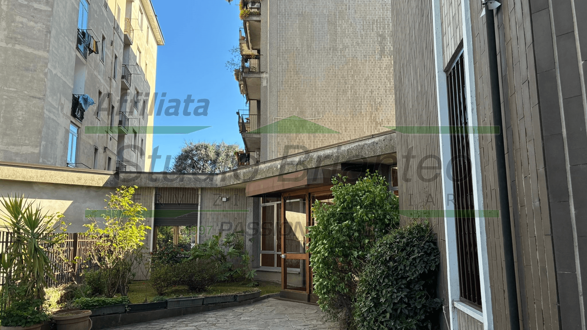 Trilocale in Viale Thomas Alva Edison, Seregno