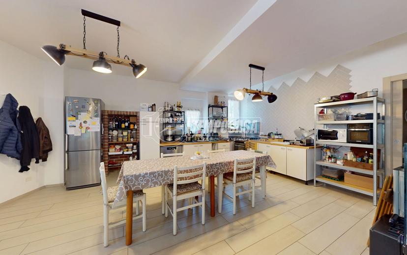 Casa indipendente in Via Roma 66, La Morra — foto 3 di 5