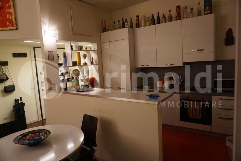 Bilocale in Via Martiri Triestini  9, Milano