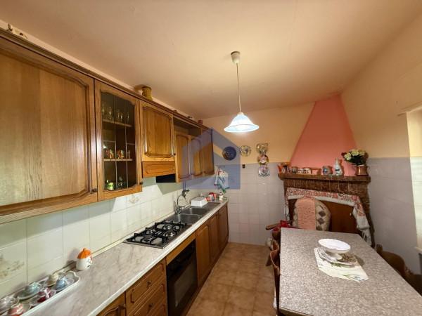 Villa in Contrada Turcano 11, Villa Santa Maria