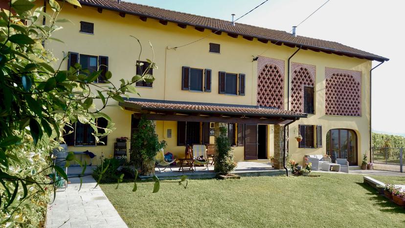Rustico in Regione San Rocco, Agliano Terme — foto 2 di 5