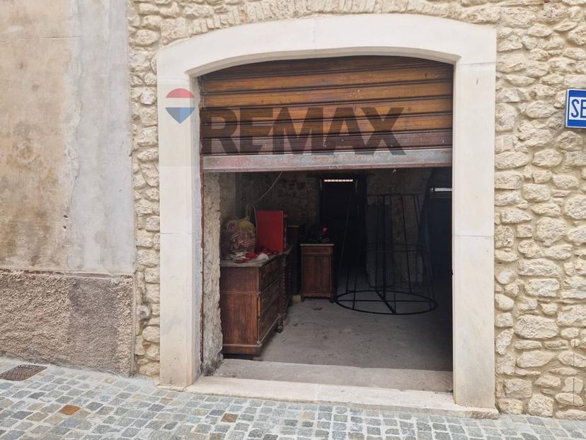 Casa indipendente in Piazza del Mercato, Fara Filiorum Petri — foto 4 di 5