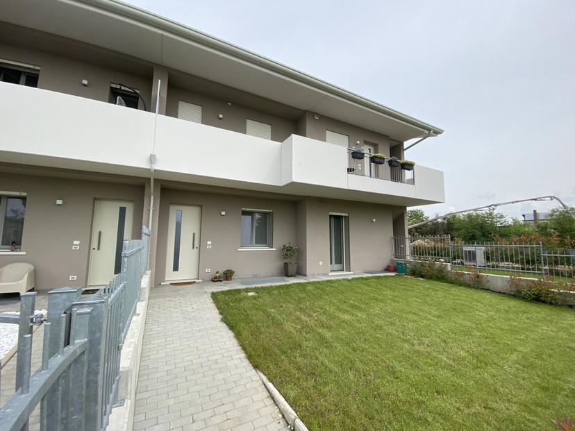 Quadrilocale in Via Abate Antonio Cesare, Castel d'Azzano — foto 3 di 5