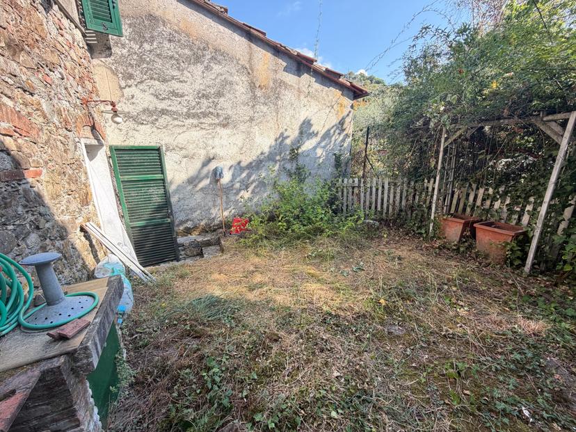 Casa indipendente in Via Groppolo Traversa I 5, Sarzana — foto 3 di 5