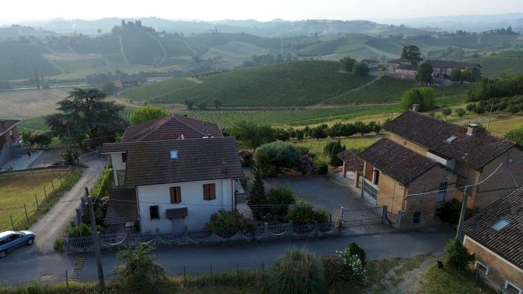Villa in Regione San Rocco, Agliano Terme