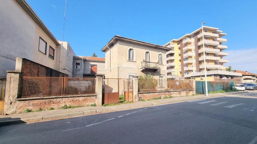 Casa indipendente in Via Palestro 50, Busto Arsizio — foto 5 di 5