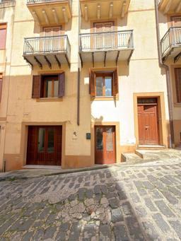 Casa indipendente, Sambuca di Sicilia