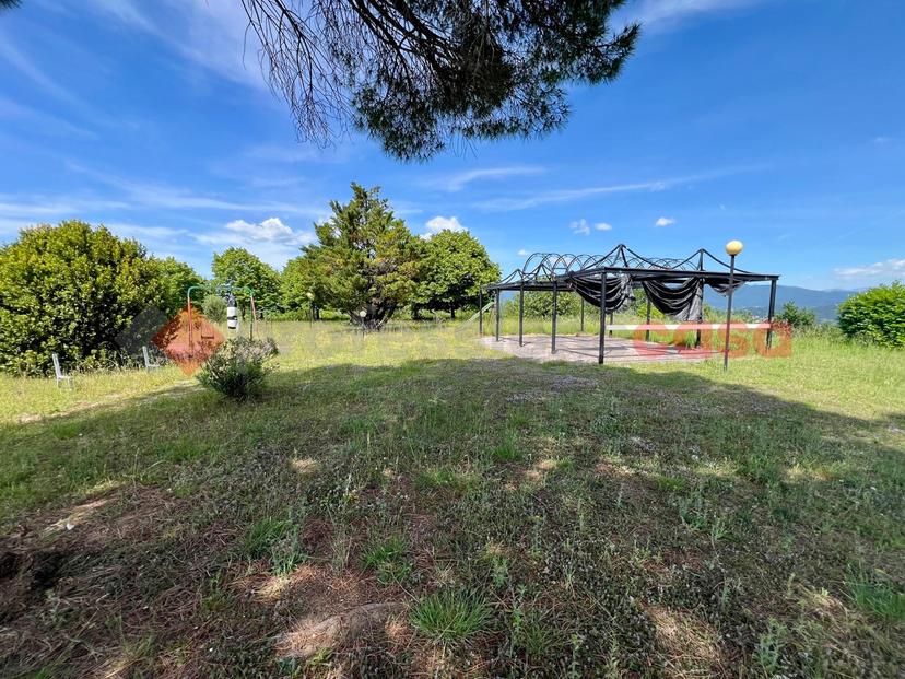 Casa indipendente in Via Cavone Snc, Rieti — foto 2 di 5
