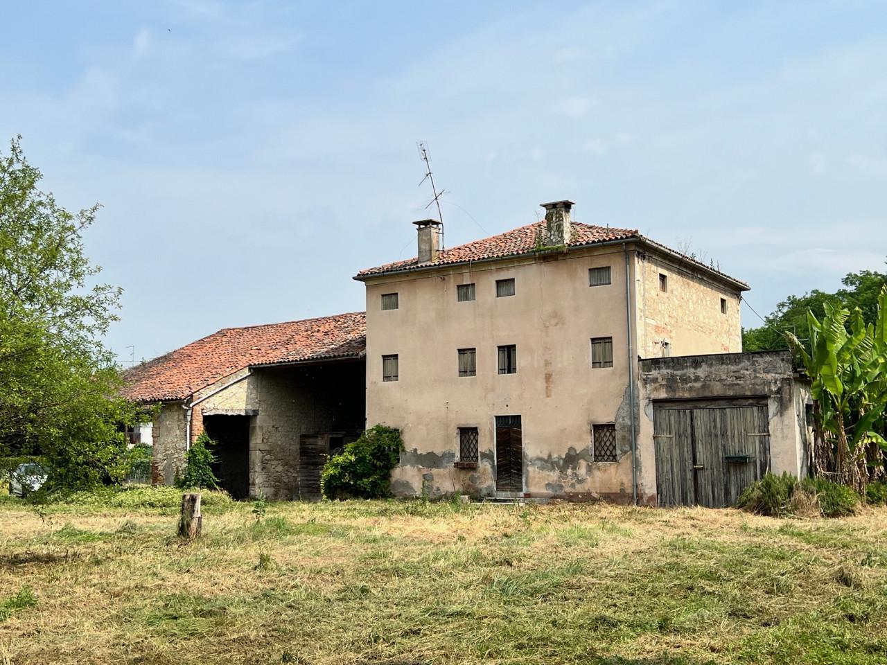 Casa colonica in Via Roma, Sarego