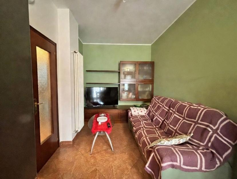 Trilocale in Via P.Nenni Snc, Lendinara — foto 2 di 5