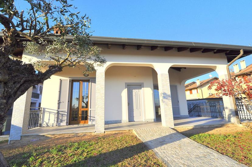 Villa in Via Sandro Pertini  5, Bernate Ticino — foto 4 di 5