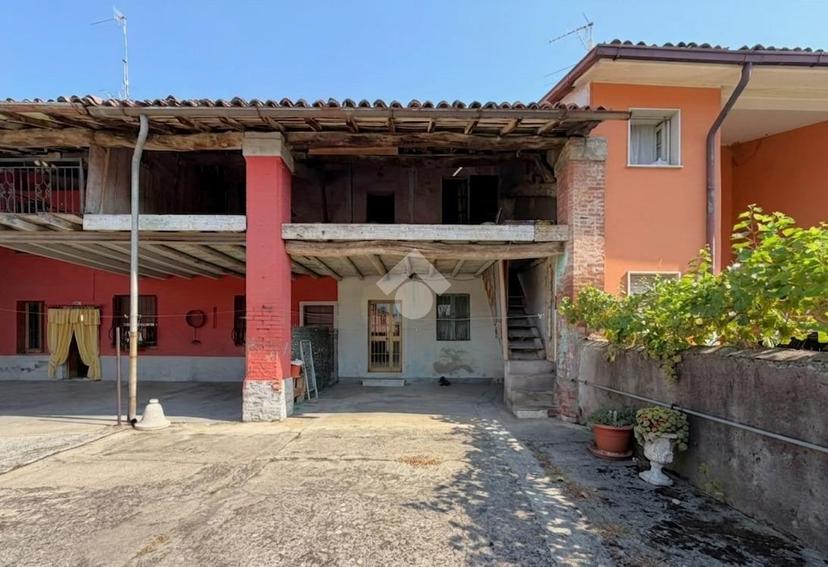 Casa indipendente in Via Giuseppe Mazzini 33, Mairano