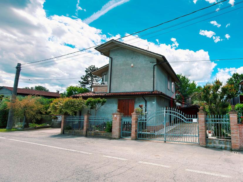 Porzione di casa, Forlì — foto 4 di 5