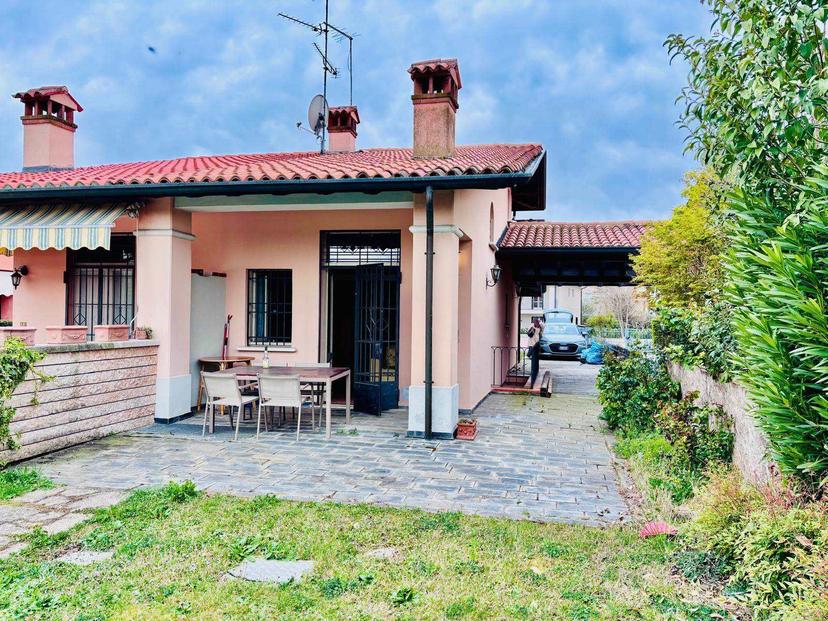 Villa bifamiliare, Sirmione — foto 5 di 5