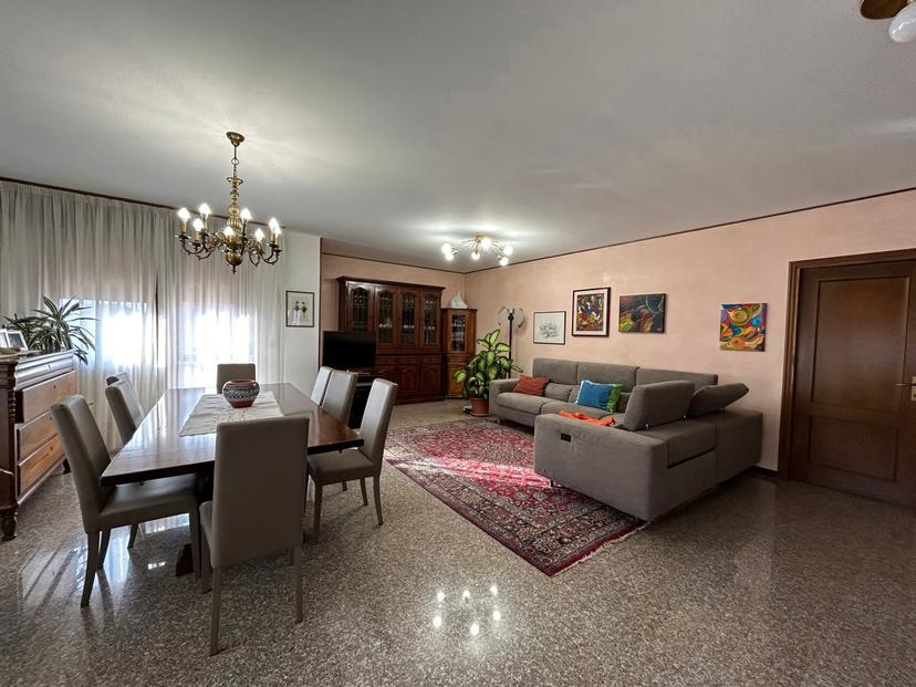 Casa indipendente in Via Giuseppe Mazzini 4, Boschi Sant'Anna — foto 4 di 5