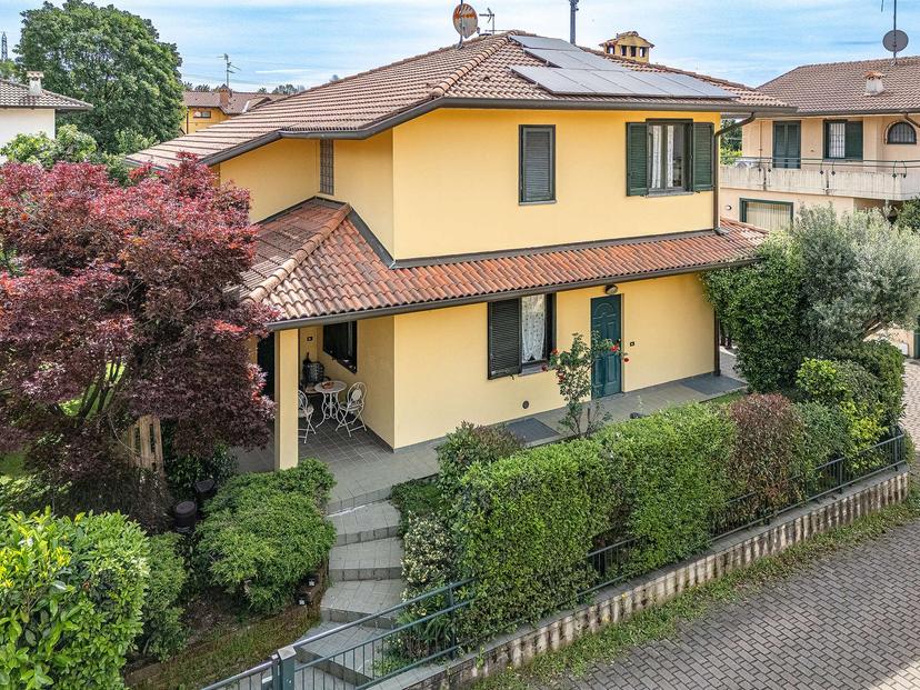 Villa unifamiliare in Via Morgagni 32, Arcore — foto 4 di 5