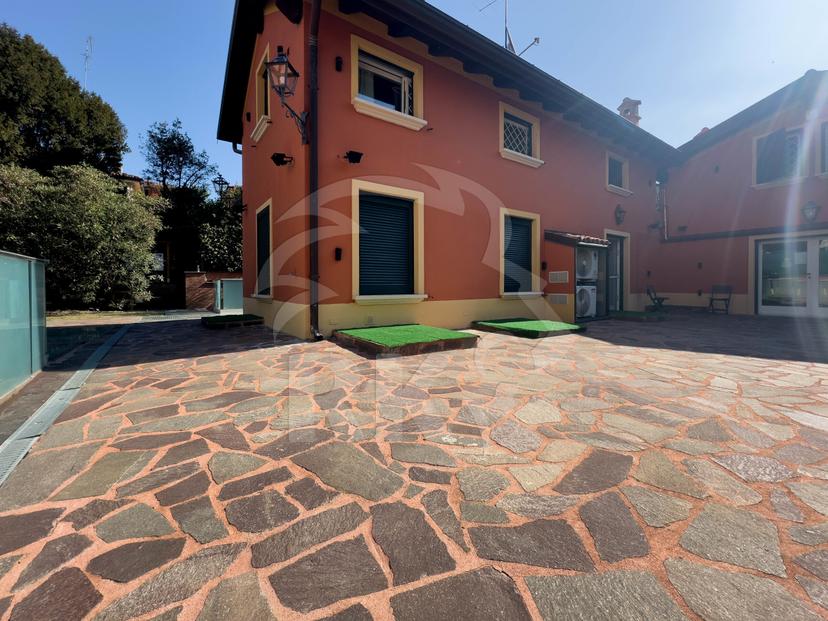 Villa in Via Dotti  16, Bologna — foto 2 di 5